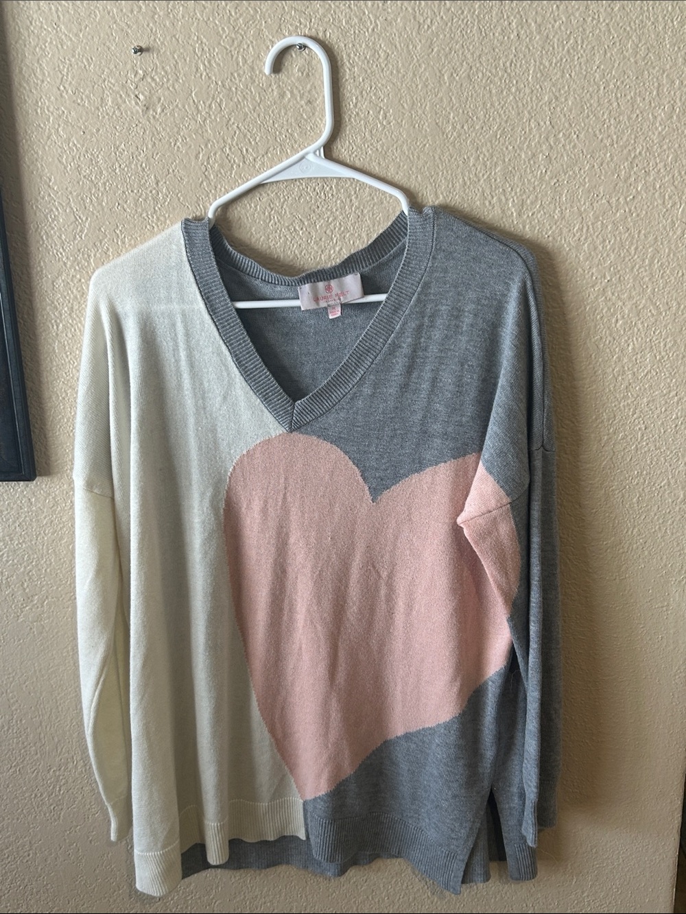 Laurie Felt Cashmere Blend Heart Sweater Gray Pink Colorblock Size M